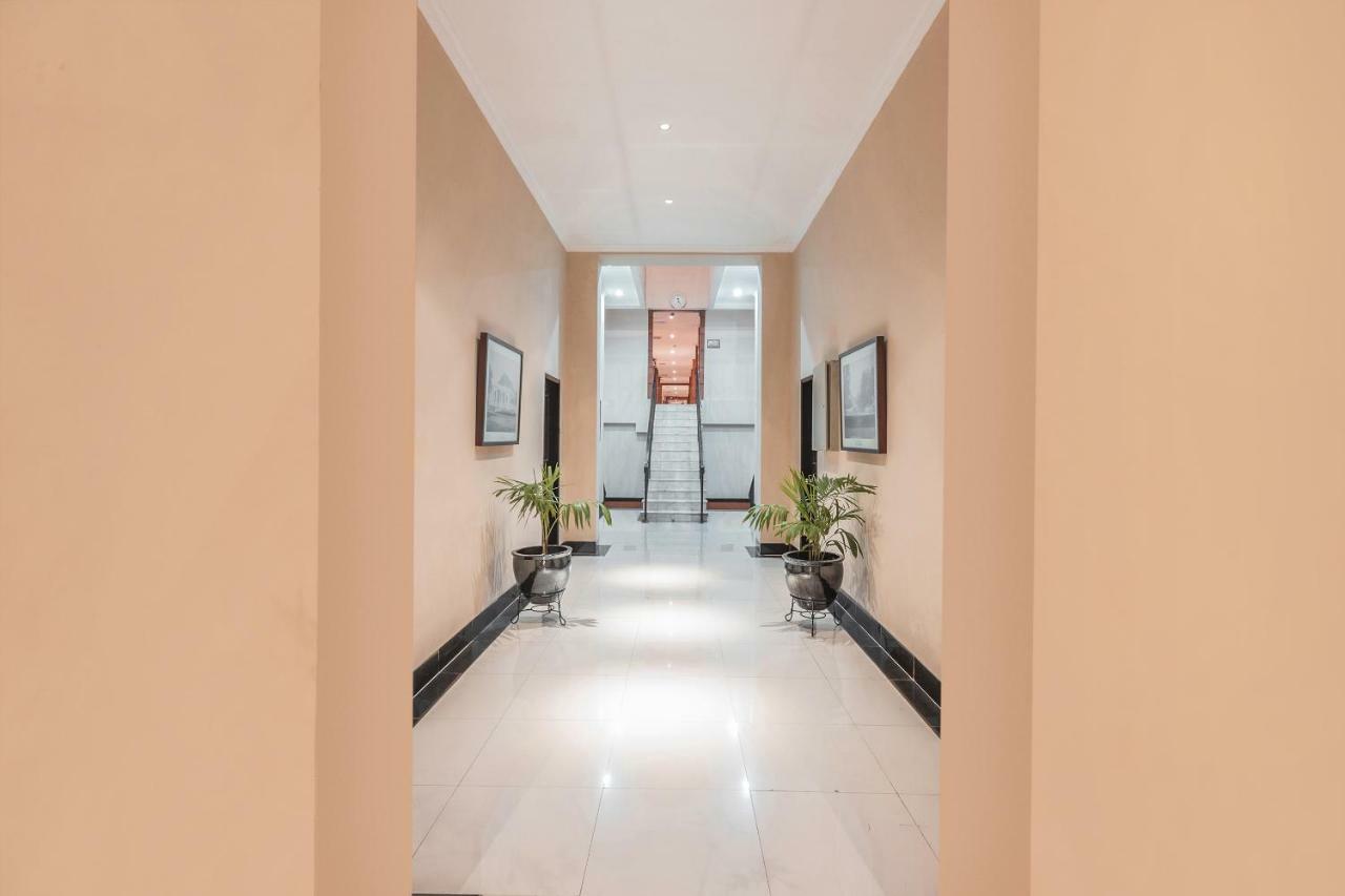Capital O 534 Sriwijaya Hotel 자카르타 외부 사진